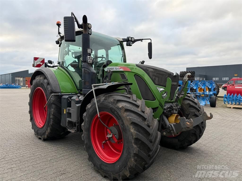 Fendt 724 S4 Traktoriai