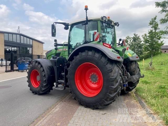 Fendt 728 Profi+ Traktoriai