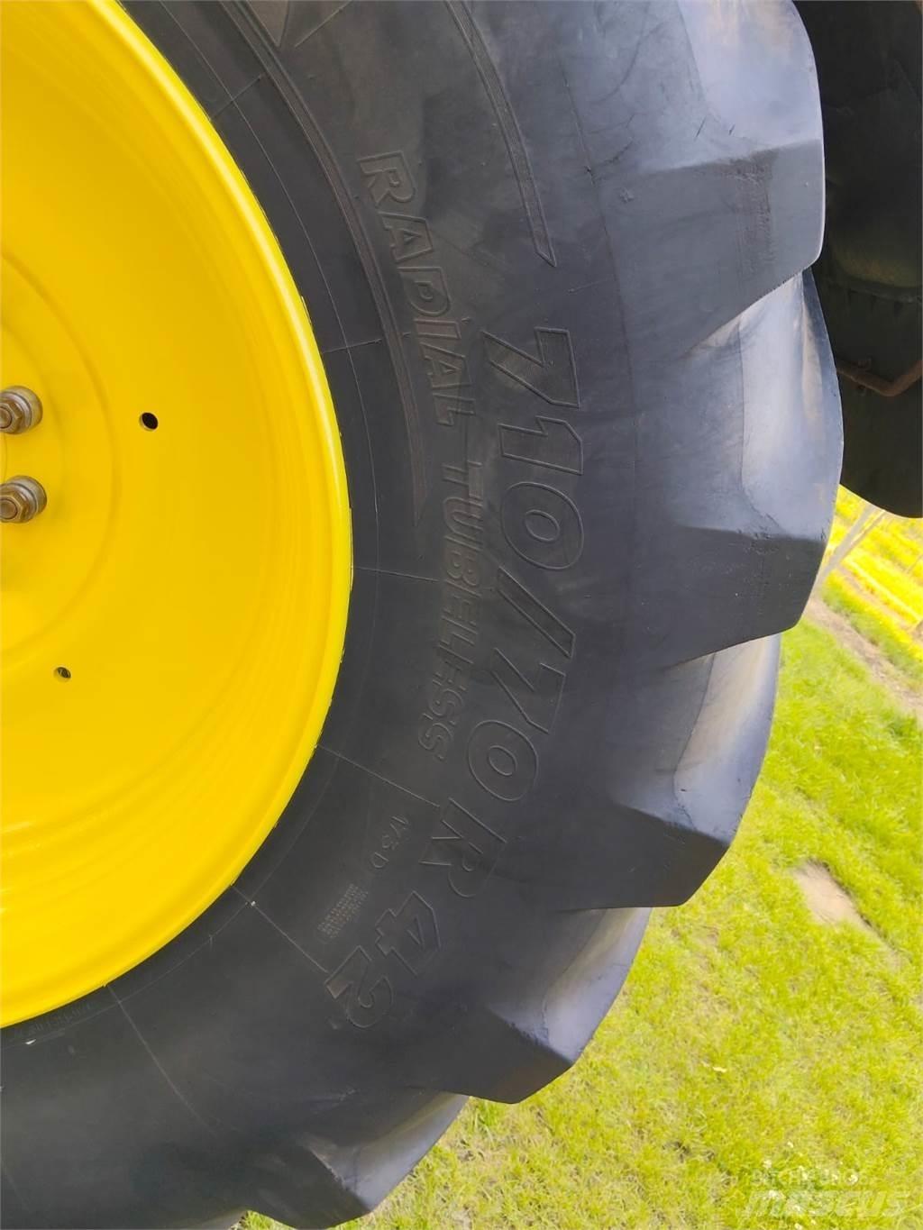 John Deere 6195R Traktoriai