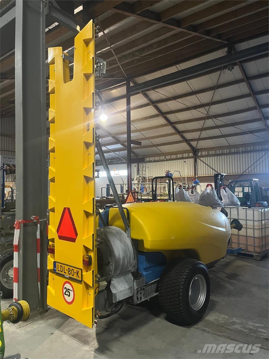  KWH Mistral 1500 Prikabinami purkštuvai