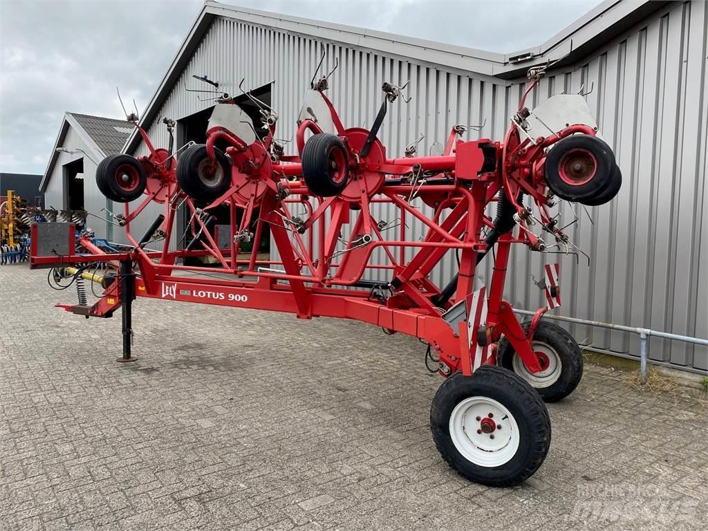 Lely Lotus 900 Šieno grėbliai ir vartytuvai