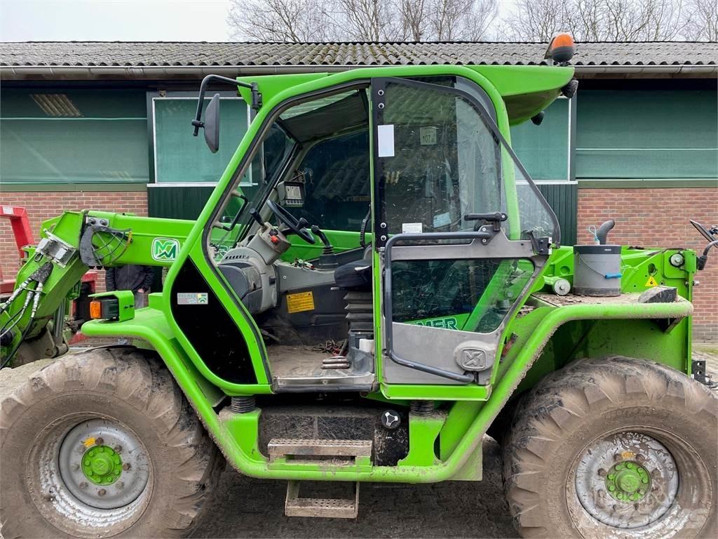 Merlo P 40.7 CS Teleskopiniai krautuvai žemės ūkiui