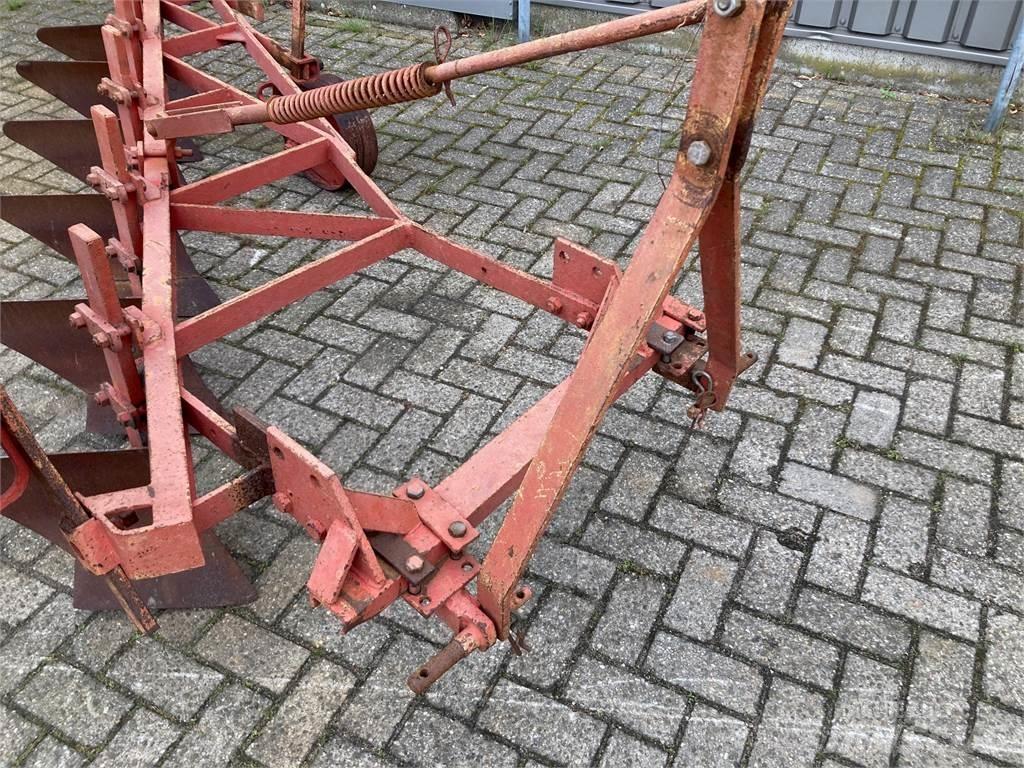  stoppelploeg Standartiniai plūgai
