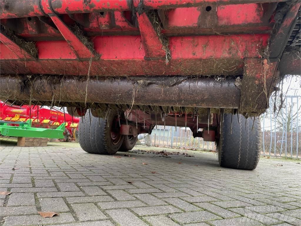 Taarup 1030 Savikrovės priekabos