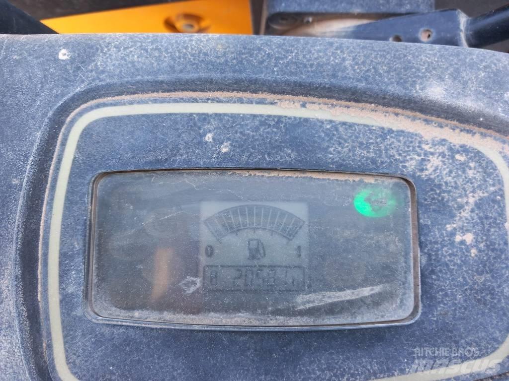 JCB 8030 ZTS Mini ekskavatoriai < 7 t