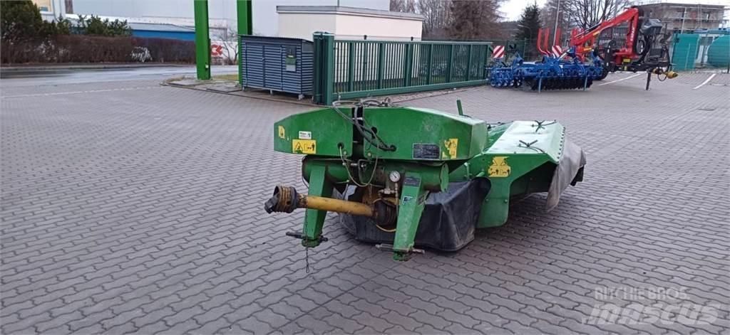 John Deere 328 Šienapjovės