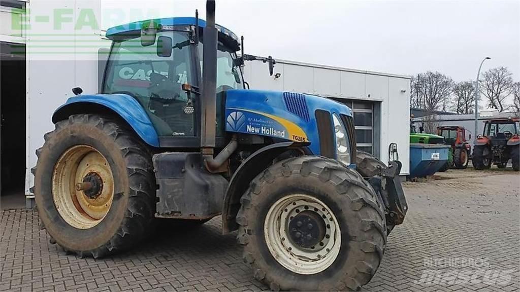 New Holland tg 285 Traktoriai