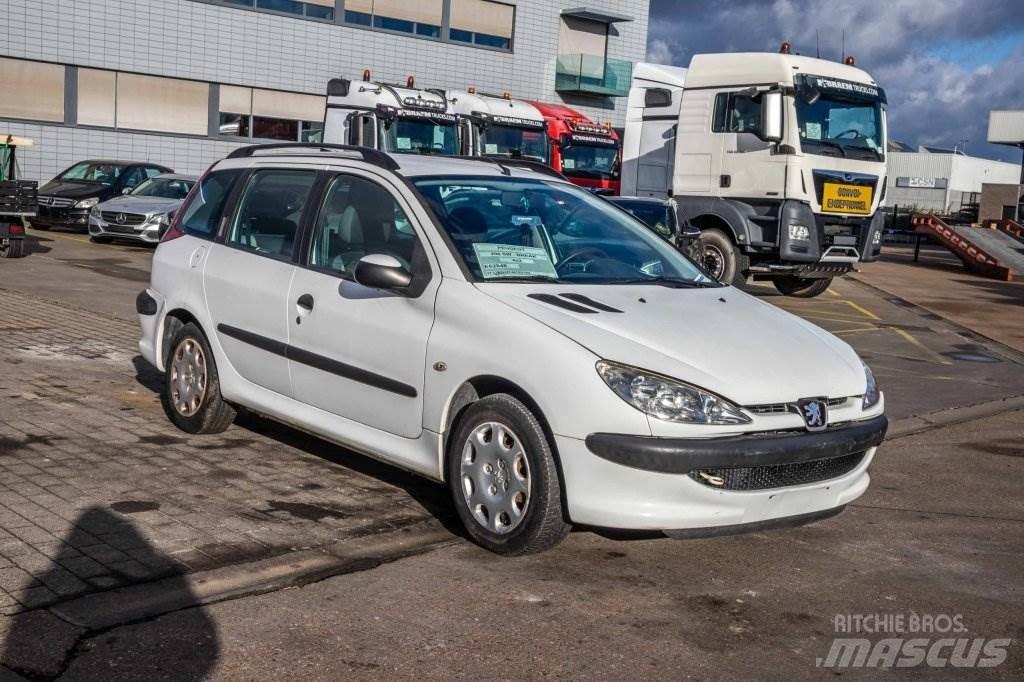 Peugeot 206 SW Lengvieji automobiliai