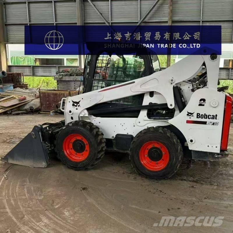 Bobcat S 770 Krautuvai su šoniniu pasukimu