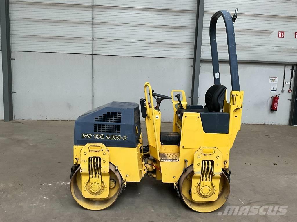Bomag BW 100 AD M-2 Porinių būgnų volai