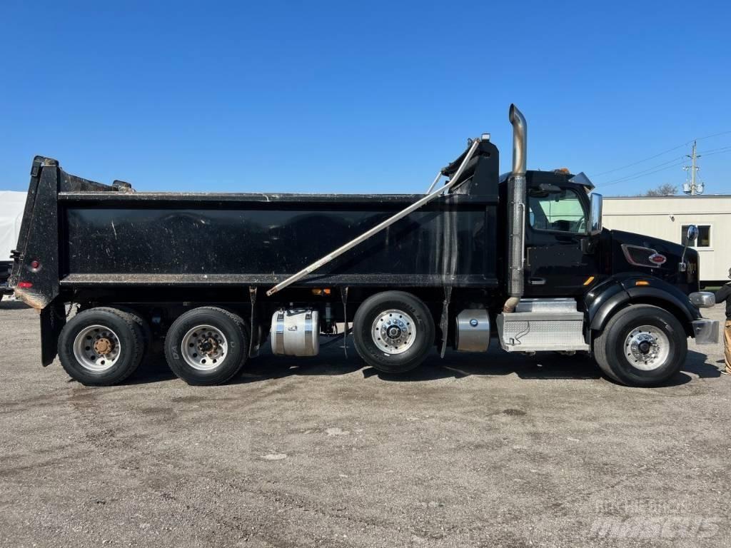 Peterbilt 579 Savivarčių priekabų vilkikai