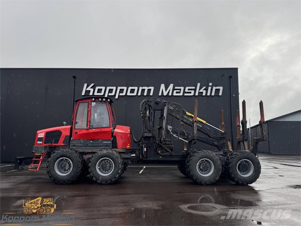 Komatsu 895 Naudoti miškovežiai (Forvarderiai)