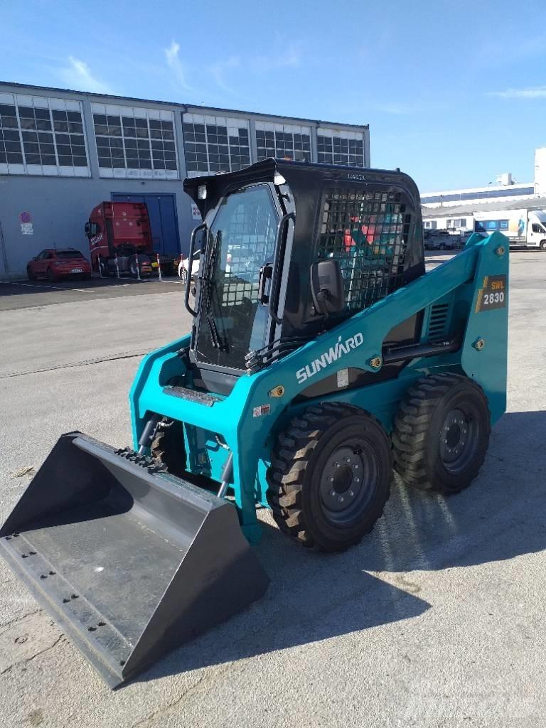 Sunward SWL2830 Krautuvai su šoniniu pasukimu