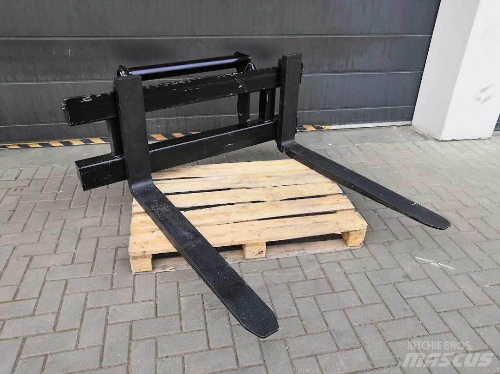  Pallet forks Euro Kiti naudoti traktorių priedai