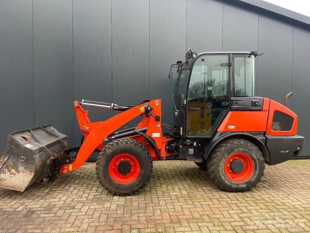 Kubota R065 Naudoti ratiniai krautuvai