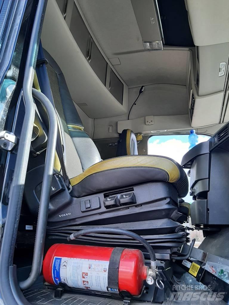 Volvo FH 16 Miškovežių vilkikai