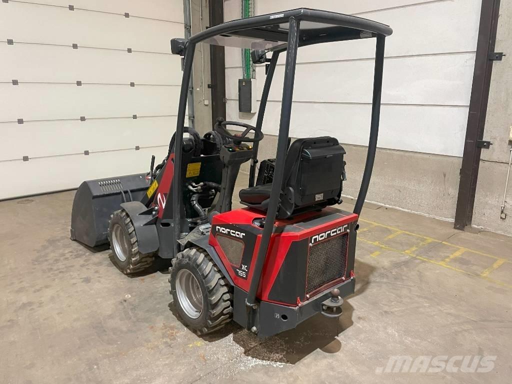 Norcar 755 Ratiniai ekskavatoriai