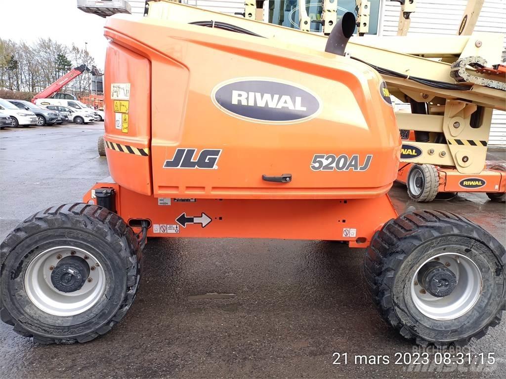 JLG 520AJ Alkūniniai keltuvai