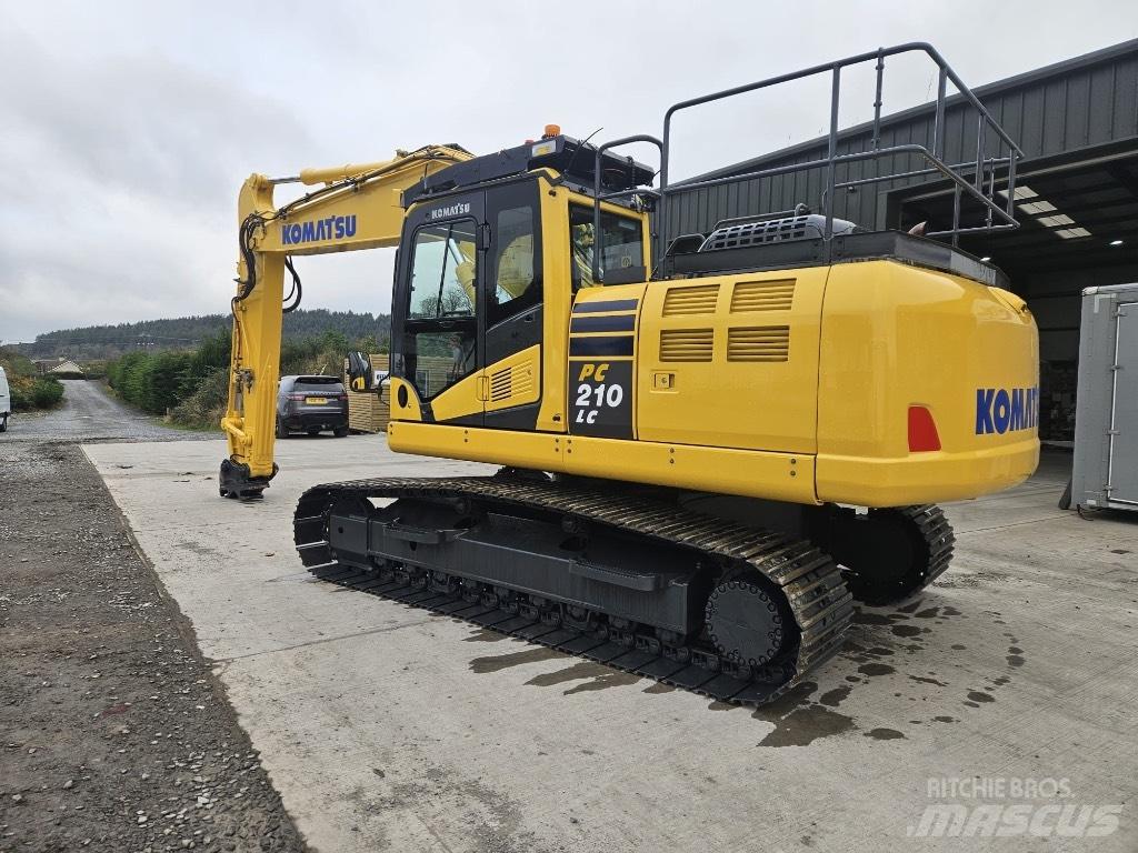 Komatsu PC 210 LC-10 Vikšriniai ekskavatoriai