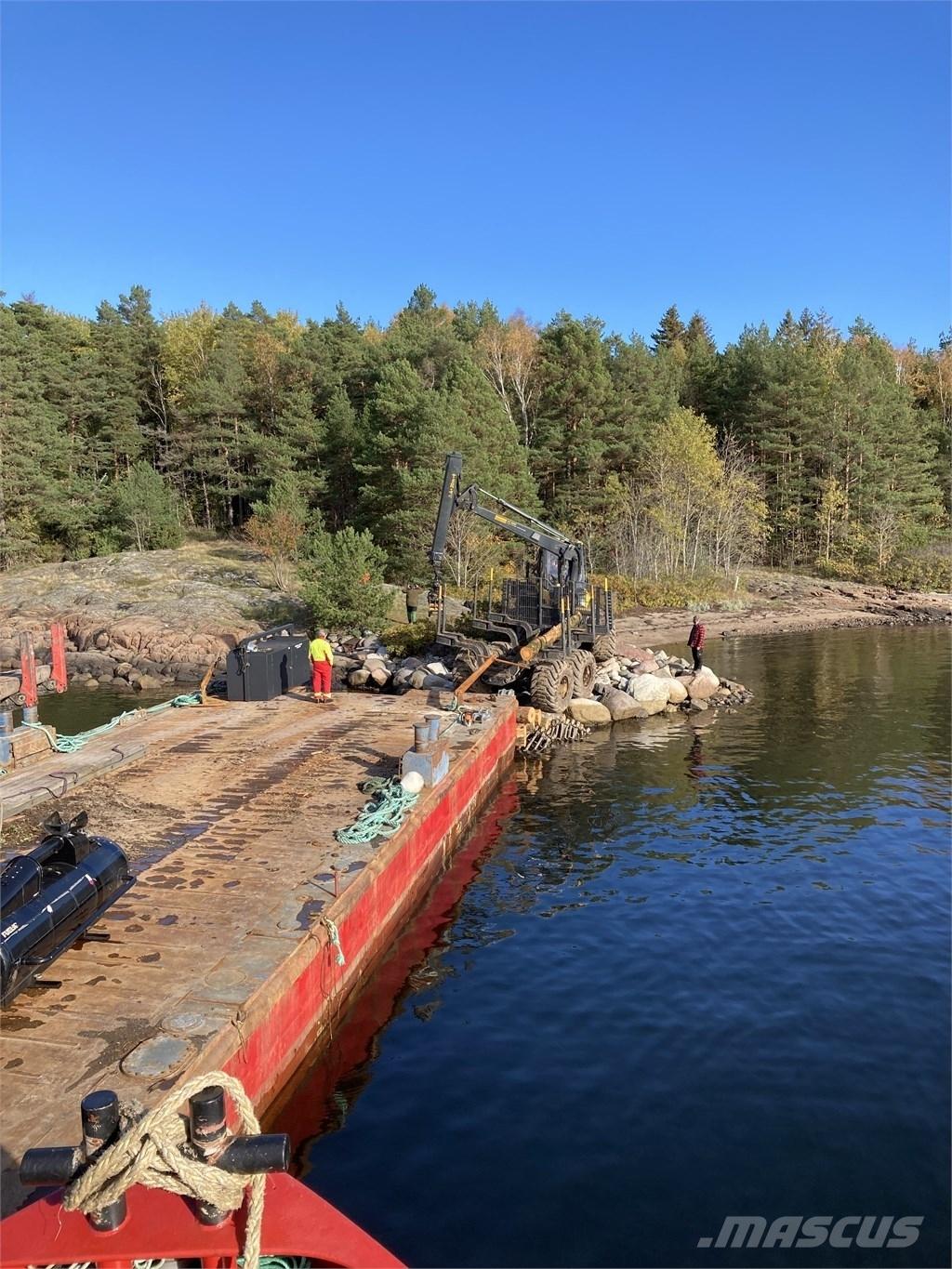  Barges 4sale Darbiniai laivai / baržos ir pantonai