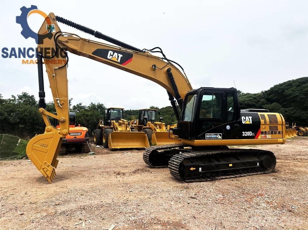 CAT 320 D2L Vikšriniai ekskavatoriai