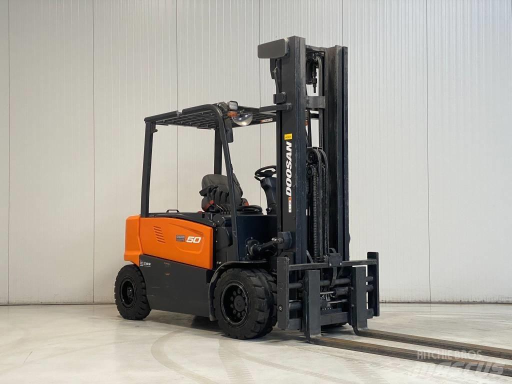 Doosan B50XC-7 Elektriniai šakiniai krautuvai