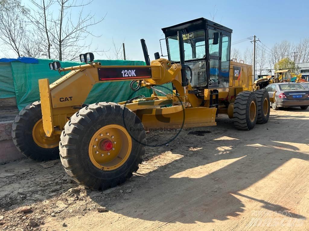 CAT 120 K Greideriai