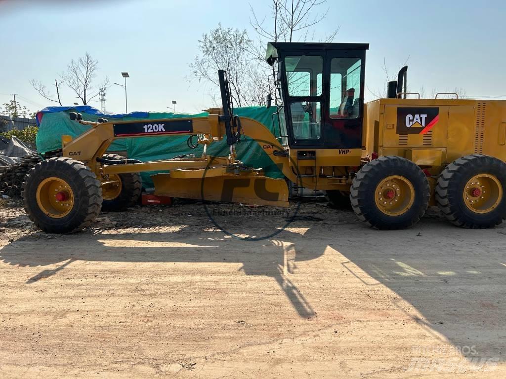 CAT 120 K Greideriai