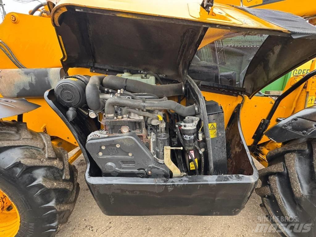 JCB 535-125 Teleskopiniai krautuvai