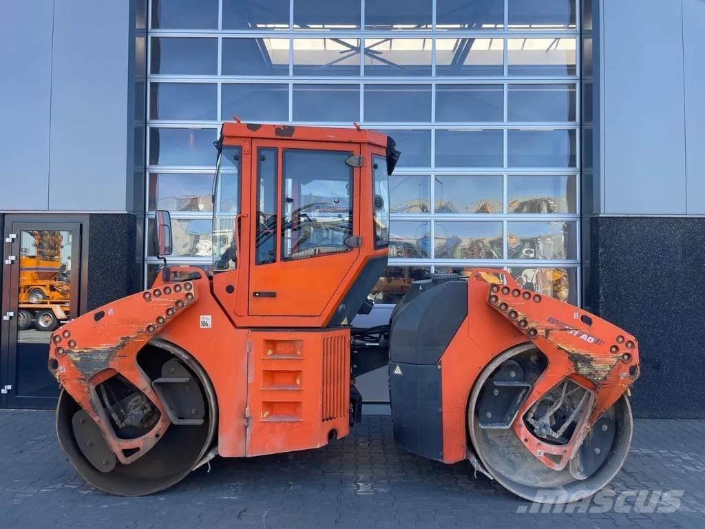Bomag BW151AD-4 Porinių būgnų volai