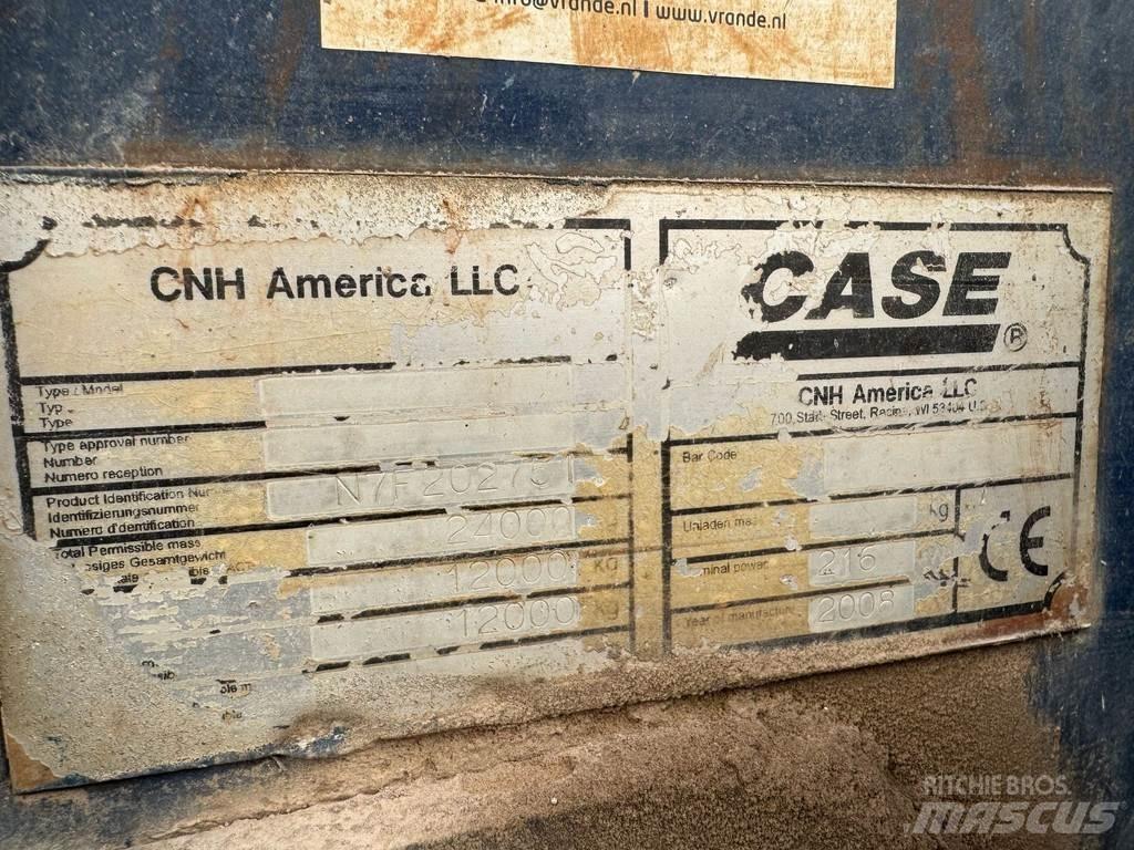 CASE 921E Naudoti ratiniai krautuvai