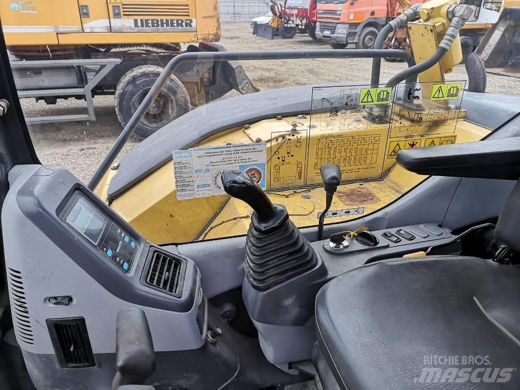 Komatsu PC 78 MR-6 Vidutinės galios ekskavatoriai 7-12 t