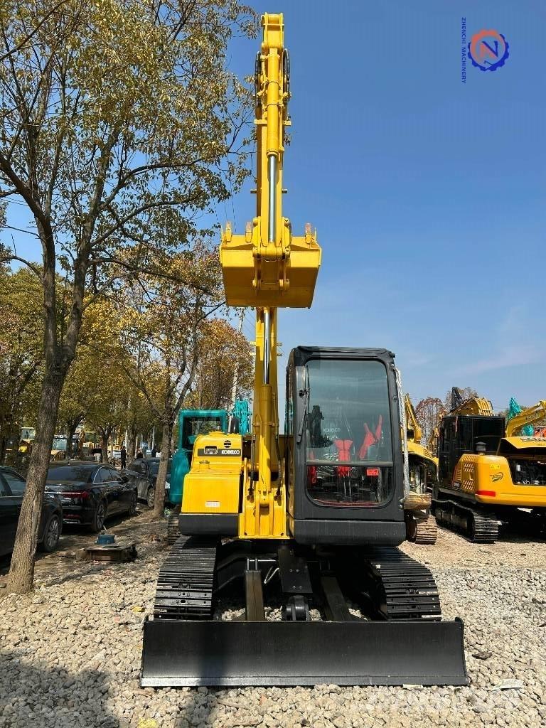 Kobelco SK 75 Vidutinės galios ekskavatoriai 7-12 t