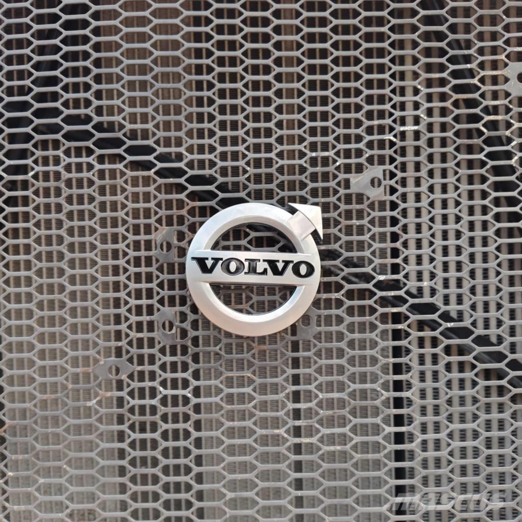 Volvo L 120 E Naudoti ratiniai krautuvai