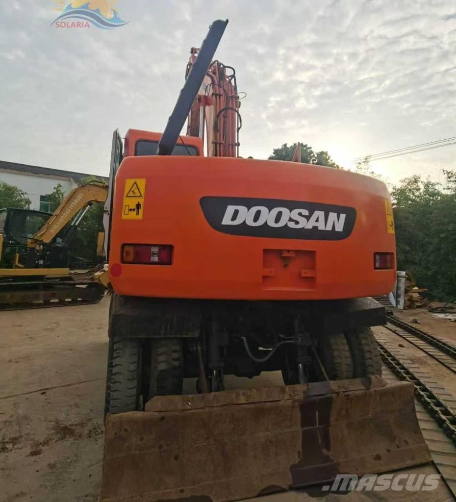 Doosan DH 150 W-7 Ratiniai ekskavatoriai