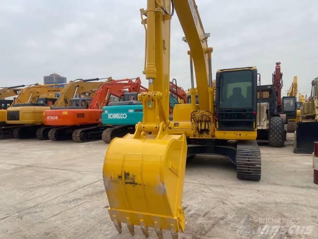 Komatsu PC 130 Vikšriniai ekskavatoriai