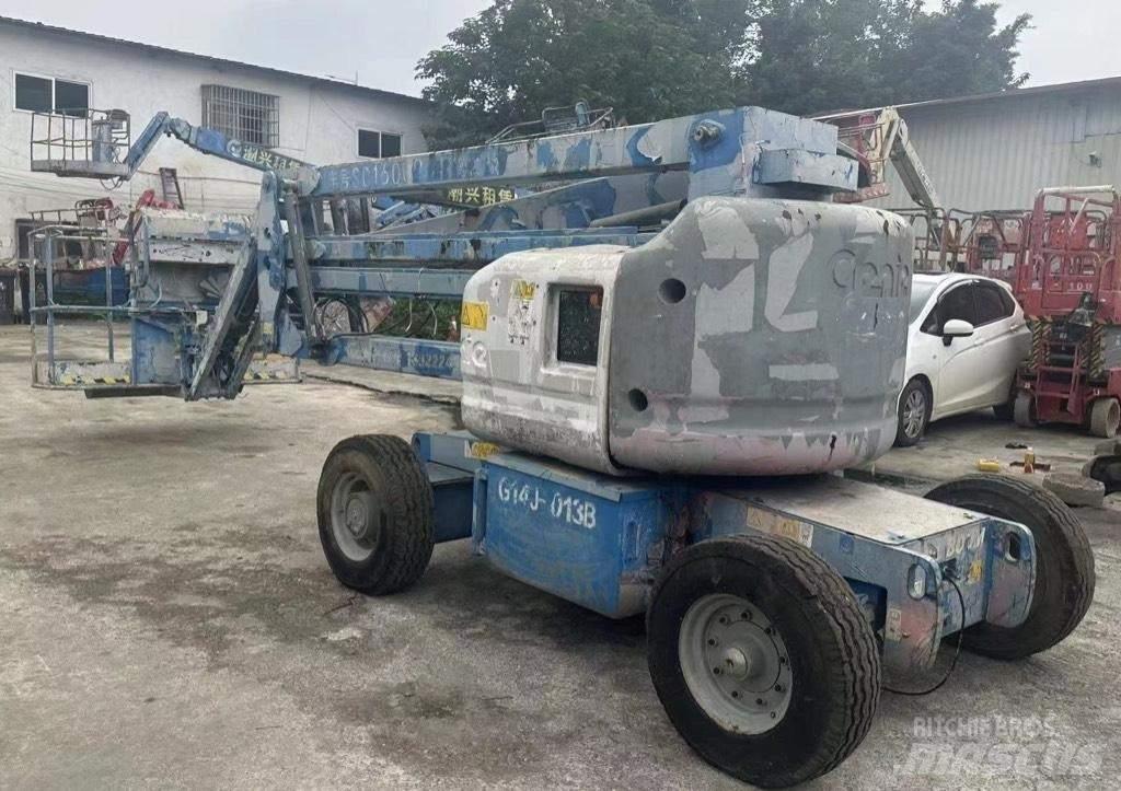 Genie Z 45/25 Alkūniniai keltuvai
