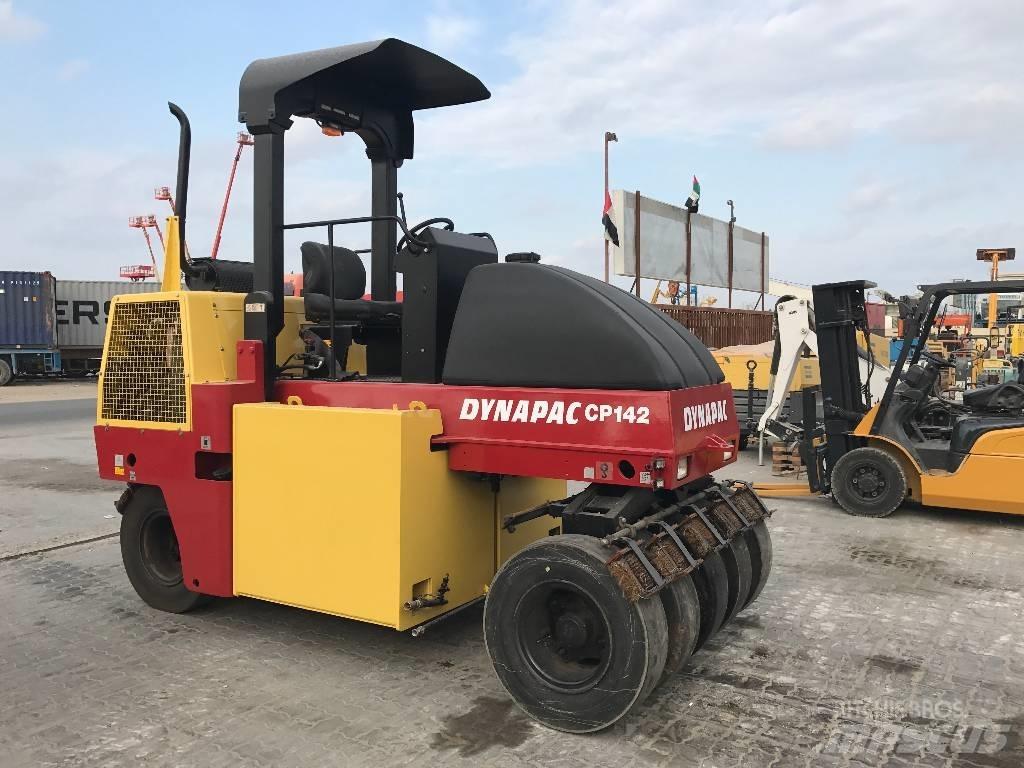 Dynapac CP 142 Pneumo volai