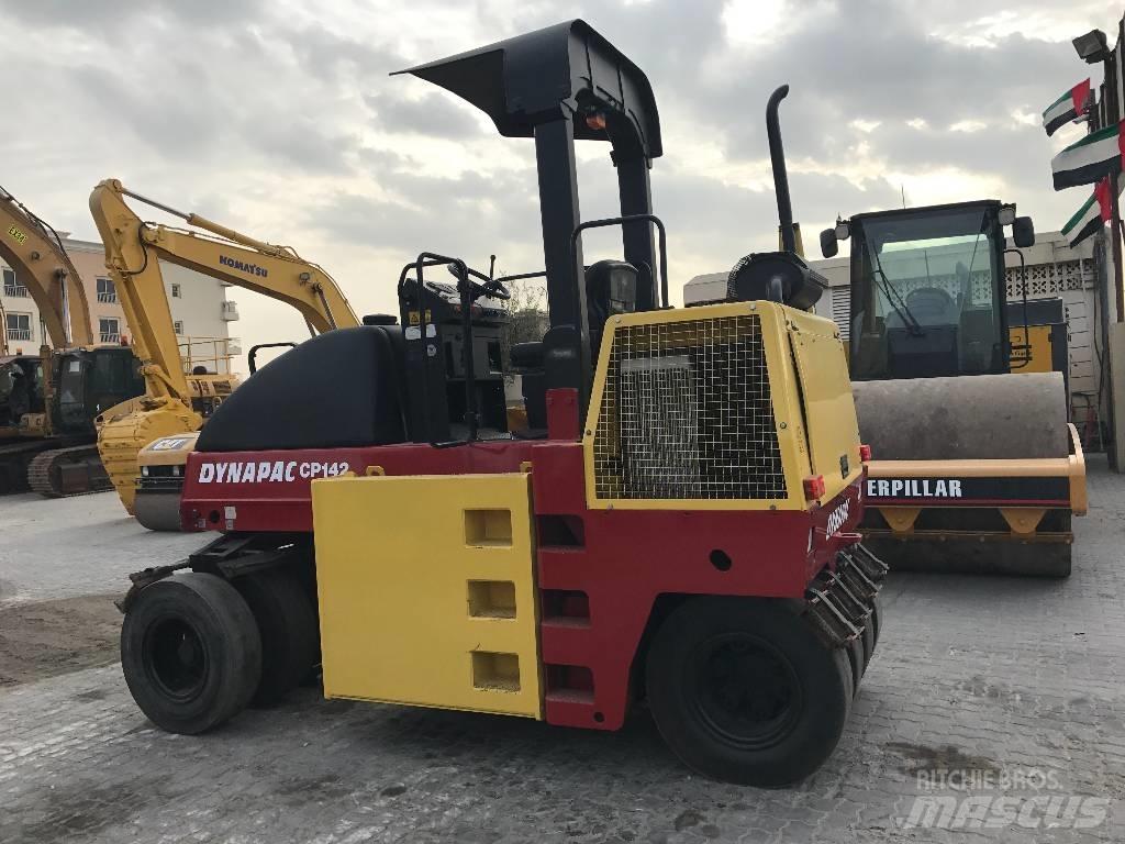 Dynapac CP 142 Pneumo volai