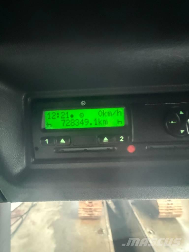 Scania P 380 Priekabos su tentu