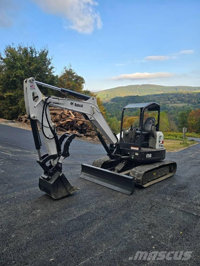Bobcat E 50 Mini ekskavatoriai < 7 t