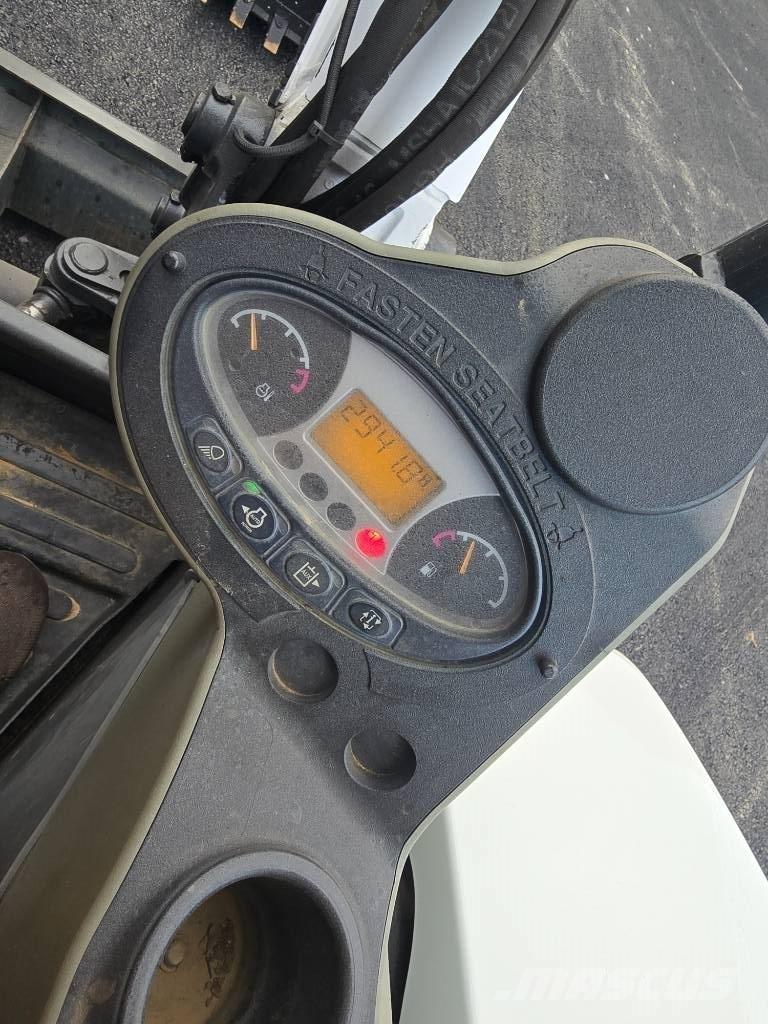 Bobcat E 50 Mini ekskavatoriai < 7 t