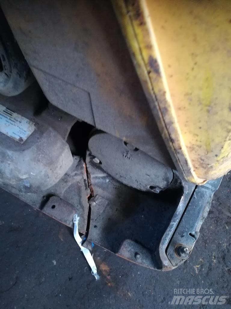  VIBRAČNÍ DESKA LF90 Vibratoriai