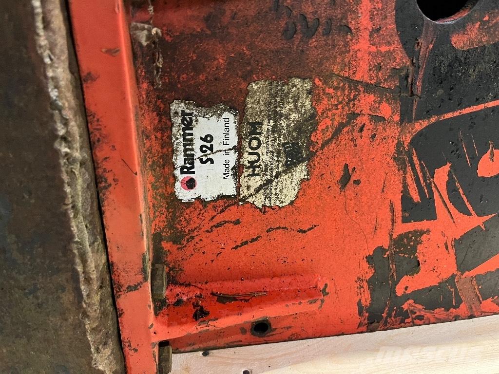 Rammer S26 Hidrauliniai kūjai / Trupintuvai