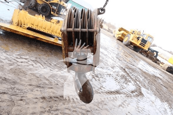 CAT 2876902 Peiliai