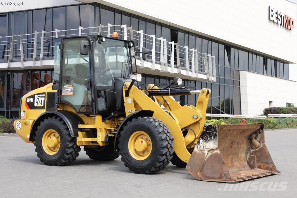 CAT 907 M Naudoti ratiniai krautuvai