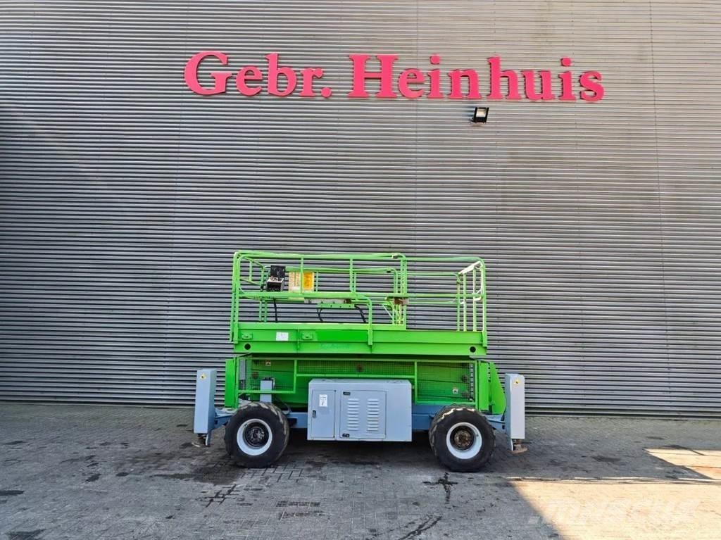 JLG 33 RTS Žirkliniai keltuvai