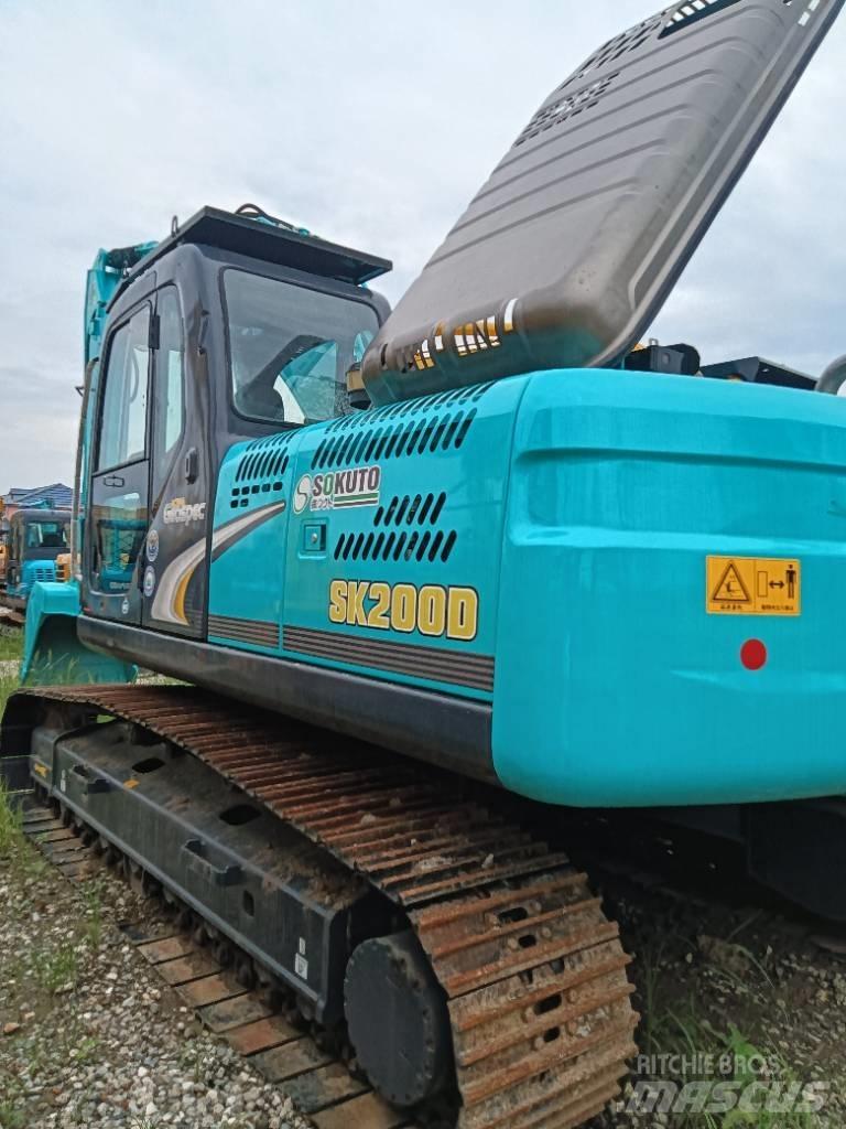 Kobelco SK 200 Vidutinės galios ekskavatoriai 7-12 t