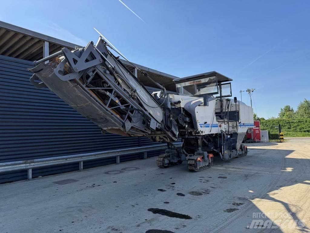 Wirtgen W 210 Asfalto šalto frezavimo technika