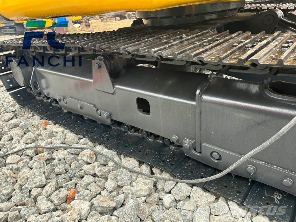 Komatsu pc56 Vikšriniai ekskavatoriai